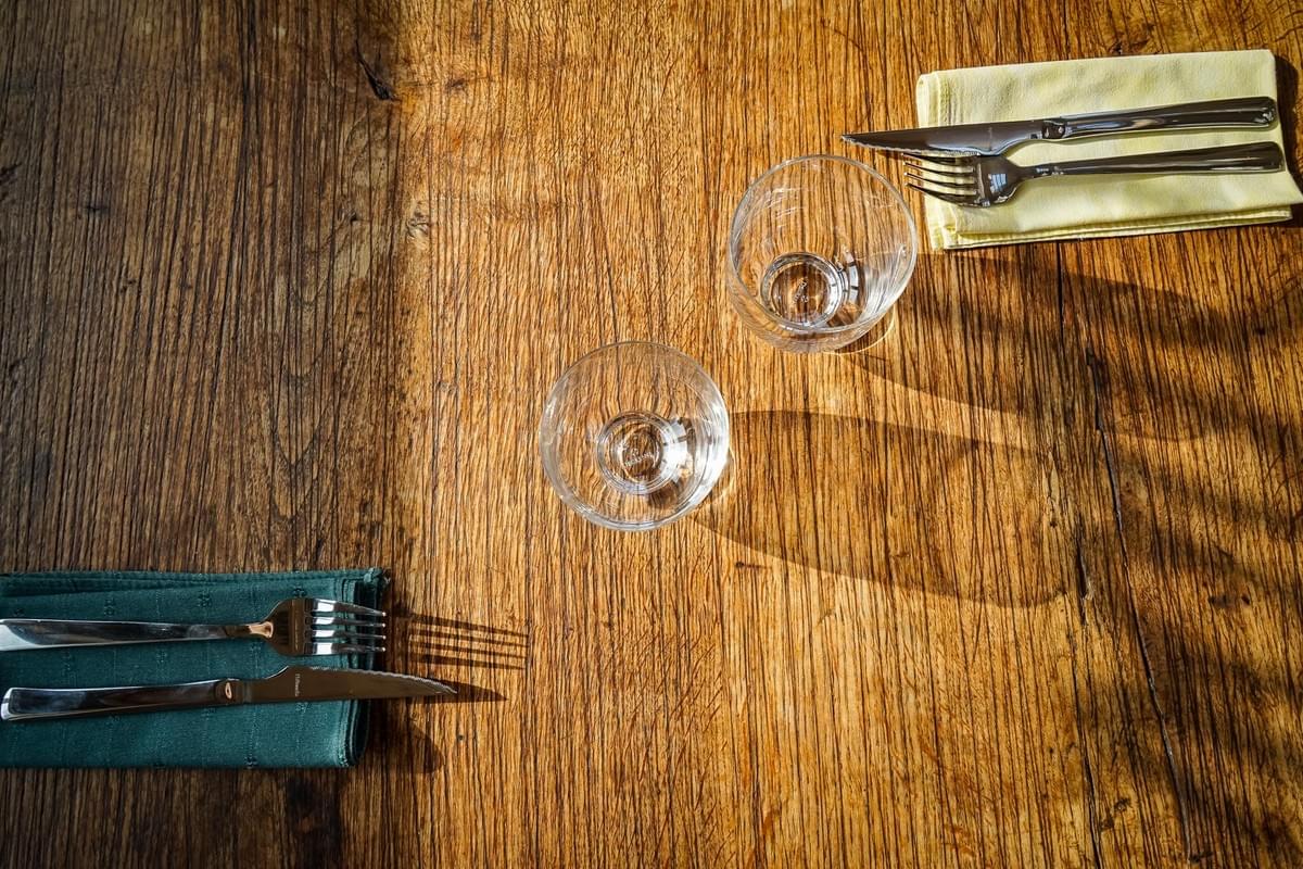 table bois restaurant verre guy degrenne serviette vintage table bois restaurant verre guy degrenne serviette vintage