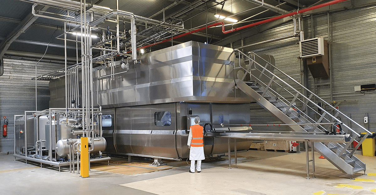 Industrial juicing machine Industrial juicing machine