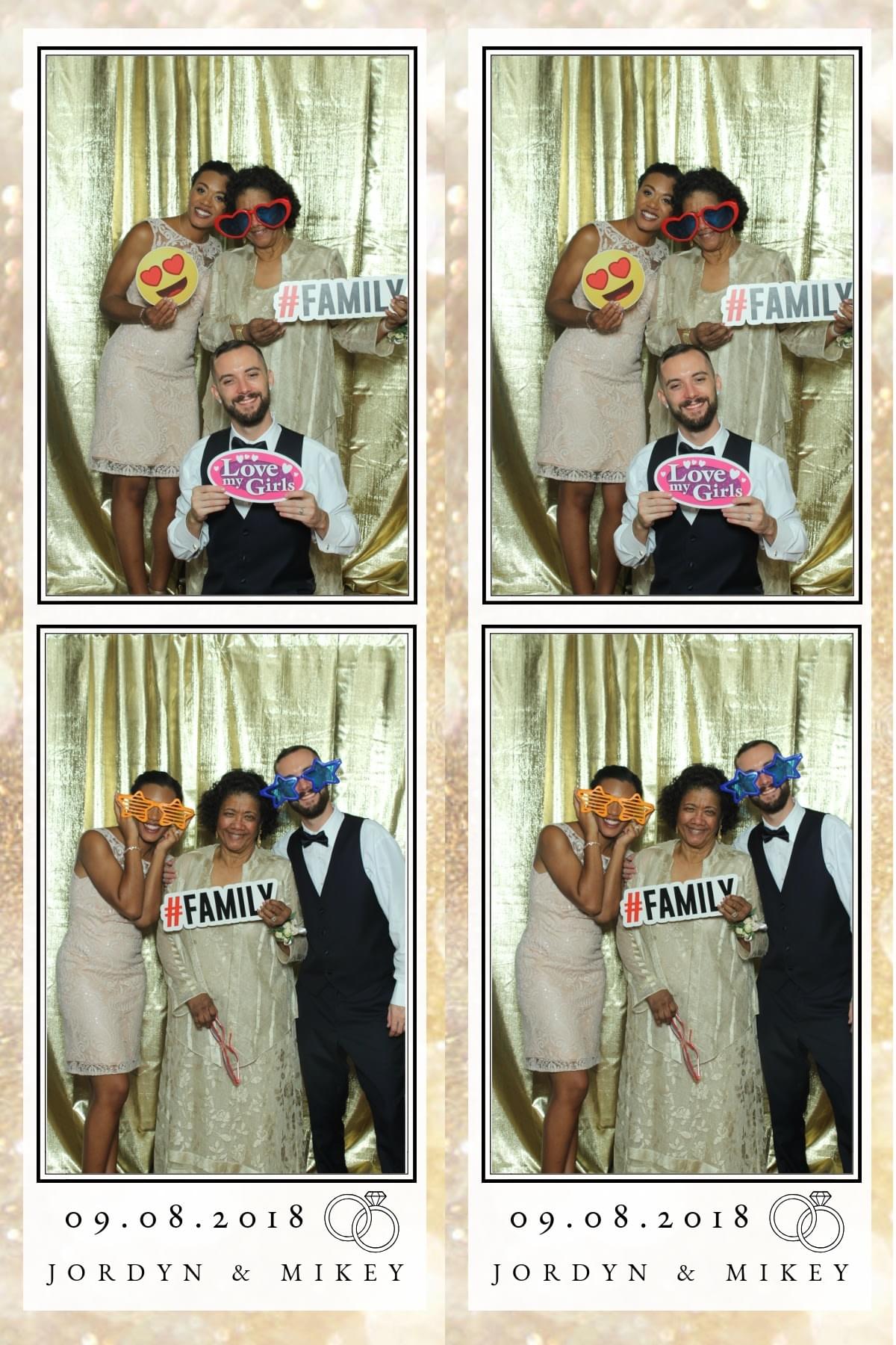 Photo booth fun with The Magic Selfie Mirror in Baltimore, Maryland Photo booth fun with The Magic Selfie Mirror in Baltimore, Maryland