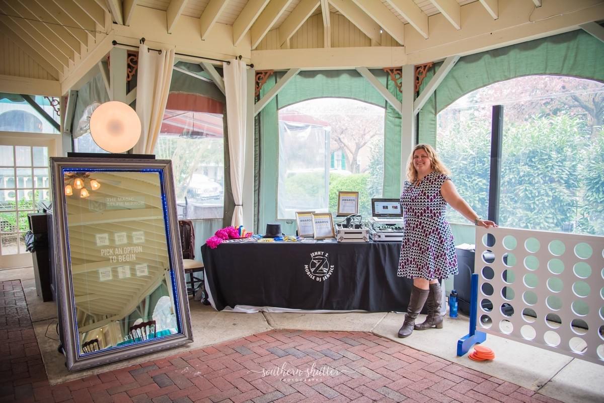 Vandiver Inn and Jenny Z Mobile DJ Service Vandiver Inn and Jenny Z Mobile DJ Service