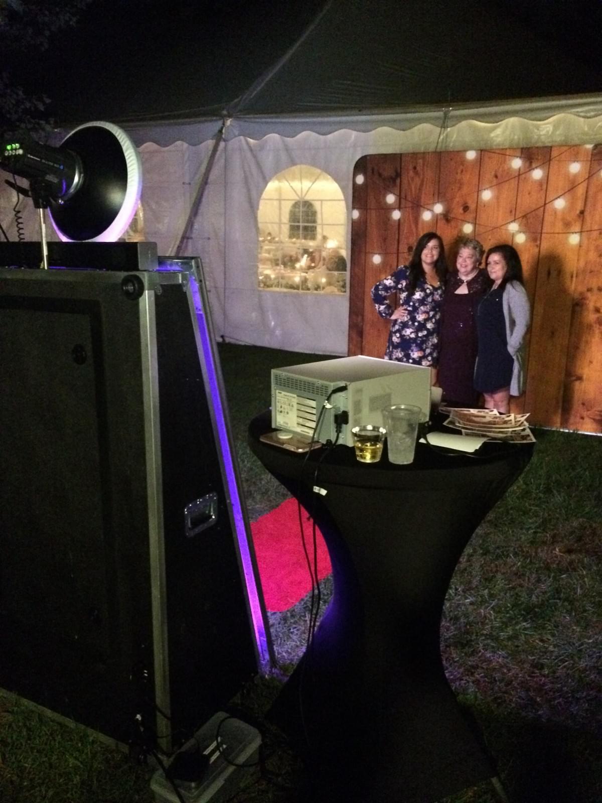 Sinking Spring Herb Farm and The Magic Selfie Mirror Photo Booth Sinking Spring Herb Farm and The Magic Selfie Mirror Photo Booth
