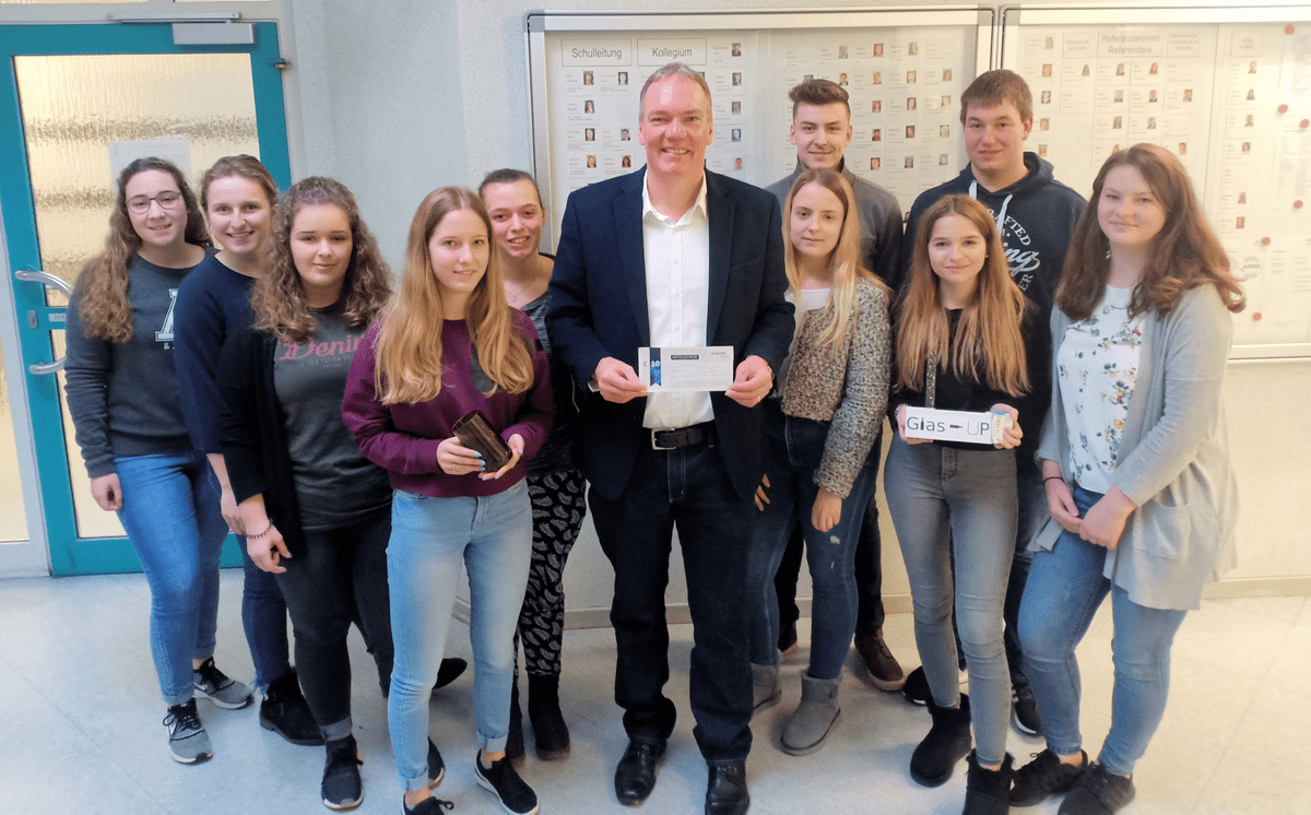 andreas-steier-besucht-glas-up-trier-bbs-wirtschaft andreas-steier-besucht-glas-up-trier-bbs-wirtschaft