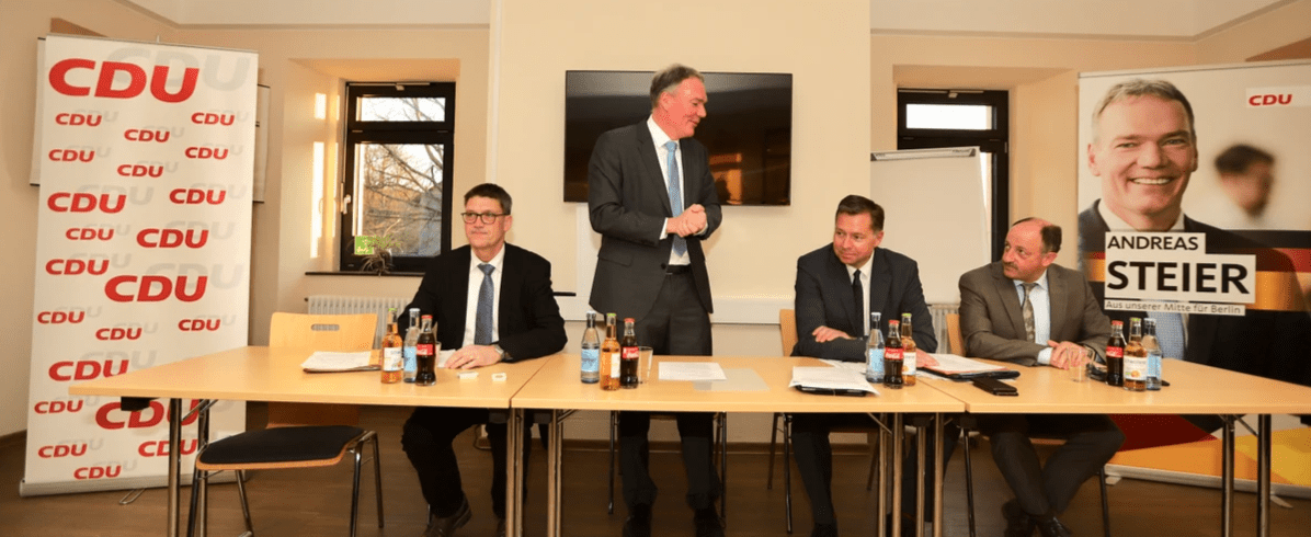 Die Bundestagsabgeordneten Andreas Steier (CDU) und Stephan Mayer (CSU) in Hermeskeil (Trier-Saarburg) 03 Die Bundestagsabgeordneten Andreas Steier (CDU) und Stephan Mayer (CSU) in Hermeskeil (Trier-Saarburg) 03