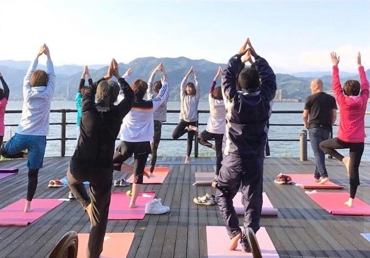 Moana yoga 爽朝ヨガ Moana yoga 爽朝ヨガ