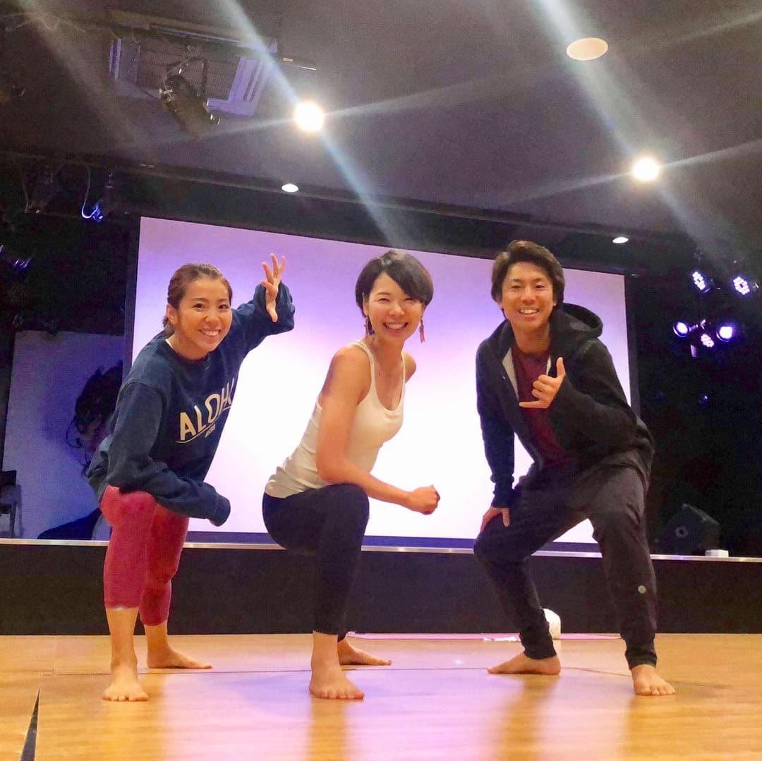 鳥取県ヨガスクール Moana yoga(モアナヨガ) アクロヨガ 西浦莉紗さん 灰野遼さん 鳥取県ヨガスクール Moana yoga(モアナヨガ) アクロヨガ 西浦莉紗さん 灰野遼さん