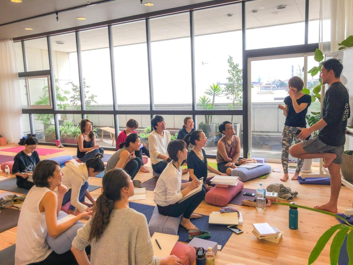 鳥取県ヨガスクール Moana yoga(モアナヨガ) Five Elements Yoga®︎ TTC 山本俊朗先生 鳥取県ヨガスクール Moana yoga(モアナヨガ) Five Elements Yoga®︎ TTC 山本俊朗先生