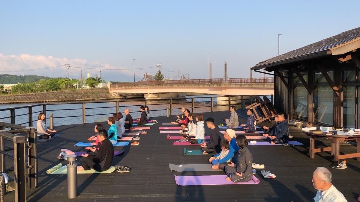 Moana yoga 倉吉倫理法人会 朝ヨガ Moana yoga 倉吉倫理法人会 朝ヨガ