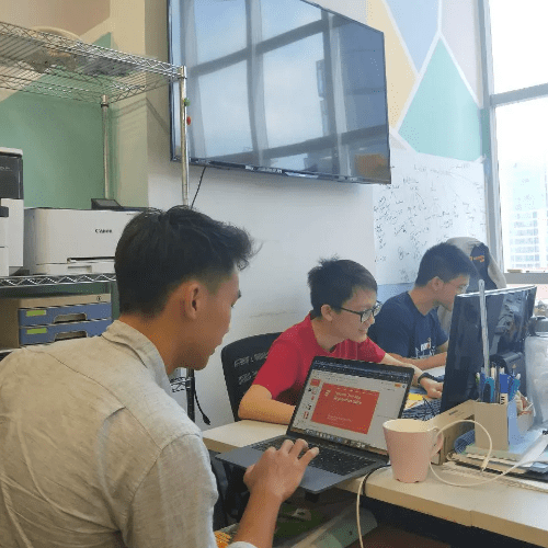 Working together with the BD and Ops interns