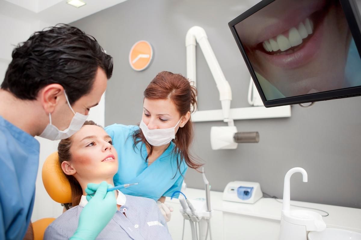 How To Choose The Right Phoenix Dentist