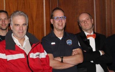 Howard van Dodemont, Edward Zwitser (KNRM) en Willem Gunneman Huis ter Duin Noordwijk Howard van Dodemont, Edward Zwitser (KNRM) en Willem Gunneman Huis ter Duin Noordwijk