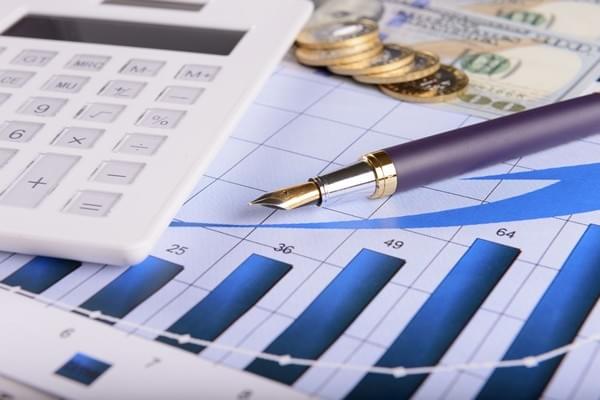 Top Reasons Sense of Responsibility Is a Must for Financial Expert Top Reasons Sense of Responsibility Is a Must for Financial Expert