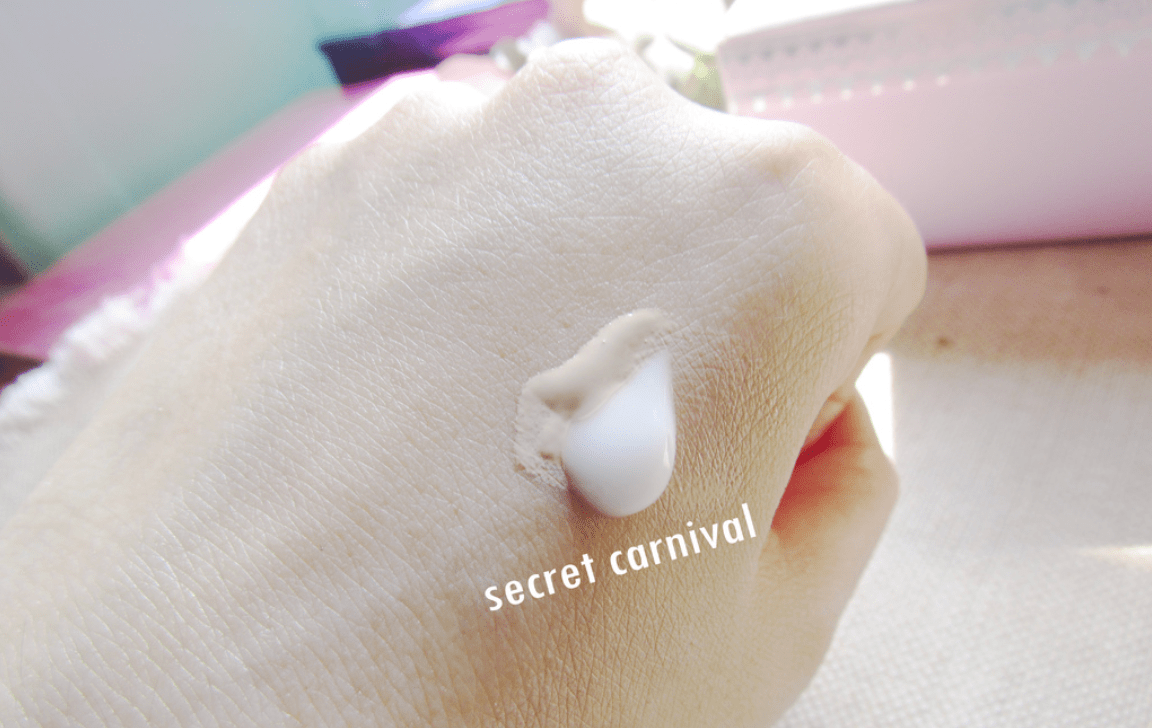 Lotion HA bisa dicampur dengan Foundation Lotion HA bisa dicampur dengan Foundation