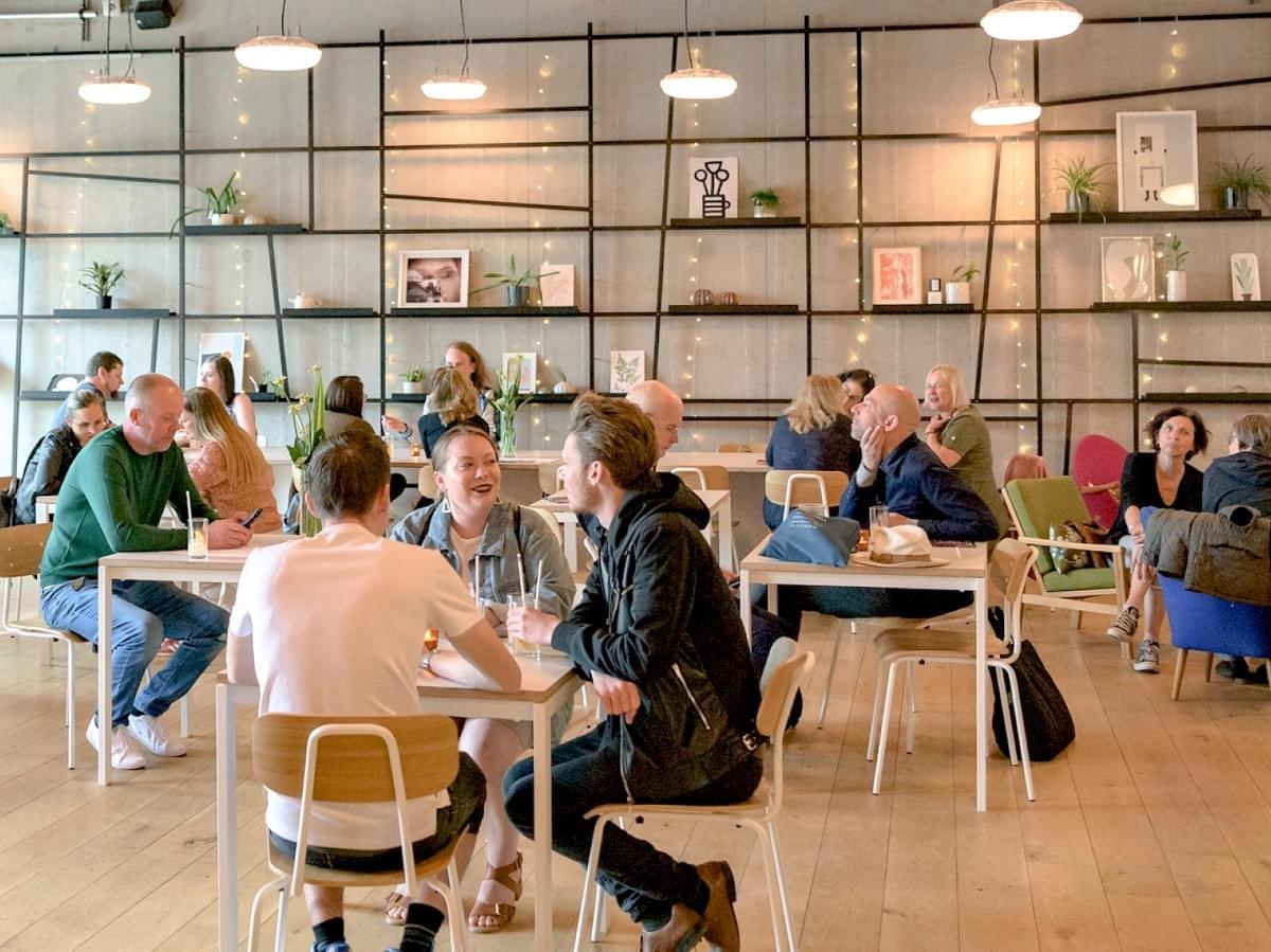 Nottingham Contemporary Cafe Bar - Great for an informal lunch or quick meeting nearby Works Social Nottingham Contemporary Cafe Bar - Great for an informal lunch or quick meeting nearby Works Social