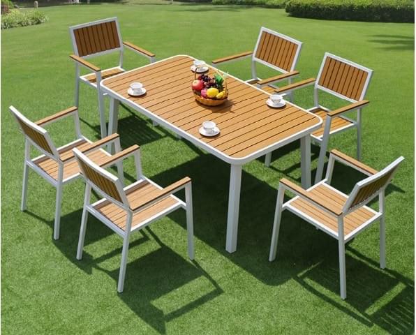 Bàn ghế chân sắt mặt gỗ/Bàn ghế khung sắt đẹp, giá rẻ Bàn ghế chân sắt mặt gỗ/Bàn ghế khung sắt đẹp, giá rẻ