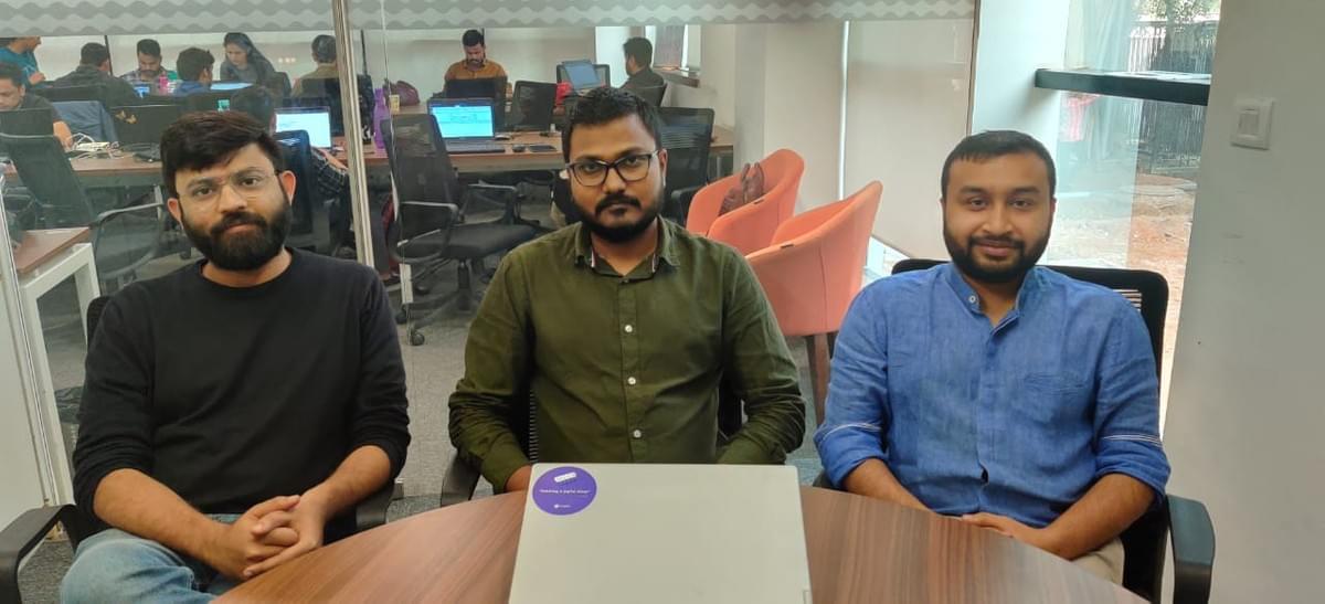 Zingbus Founding Team: Mratunjay, Ravi, Prashant (L to R) Zingbus Founding Team: Mratunjay, Ravi, Prashant (L to R)