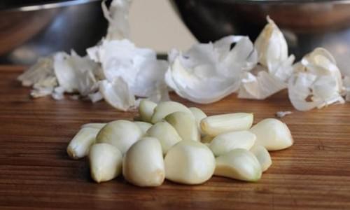 chữa bệnh trĩ bằng tỏi chữa bệnh trĩ bằng tỏi