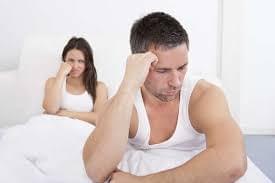 Cắt dây hãm bao quy đầu có sao không Cắt dây hãm bao quy đầu có sao không