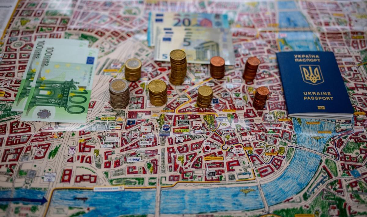 Carte, Passeport et pièces Carte, Passeport et pièces