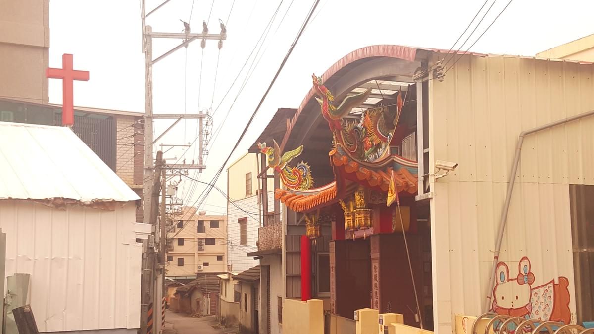 是預定,或緣份,我們面對面。(圖|古美玲) 是預定,或緣份,我們面對面。(圖|古美玲)