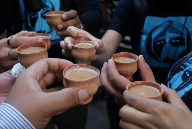 共融的生命,與普世弟兄姊妹同杯,與主同杯。(圖|Qelen Zingla) 共融的生命,與普世弟兄姊妹同杯,與主同杯。(圖|Qelen Zingla)