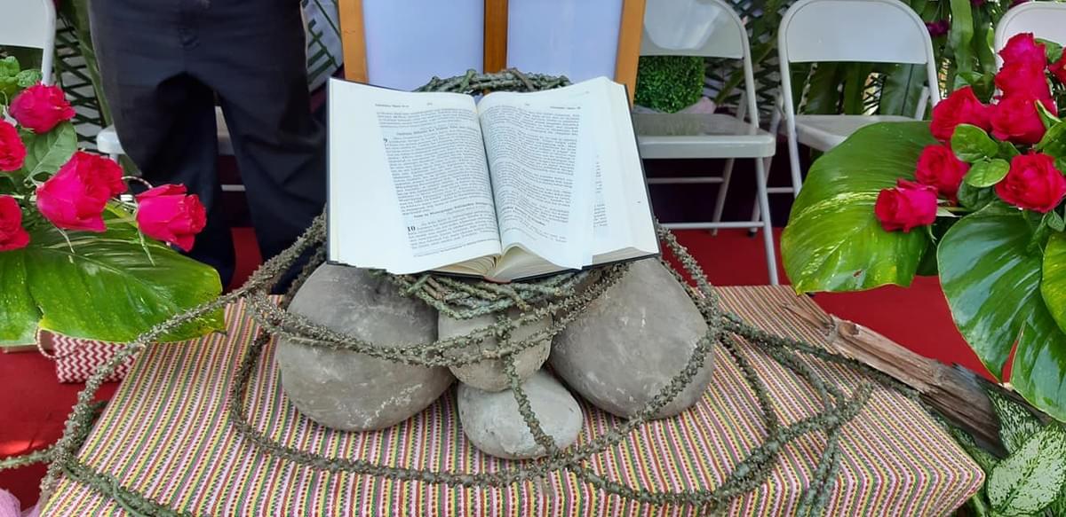 福音書是藉著對耶穌的故事,包括他的生活、教導與事工的描述,來型塑信仰團體的特質。(圖|Aka. Lubi Lin) 福音書是藉著對耶穌的故事,包括他的生活、教導與事工的描述,來型塑信仰團體的特質。(圖|Aka. Lubi Lin)