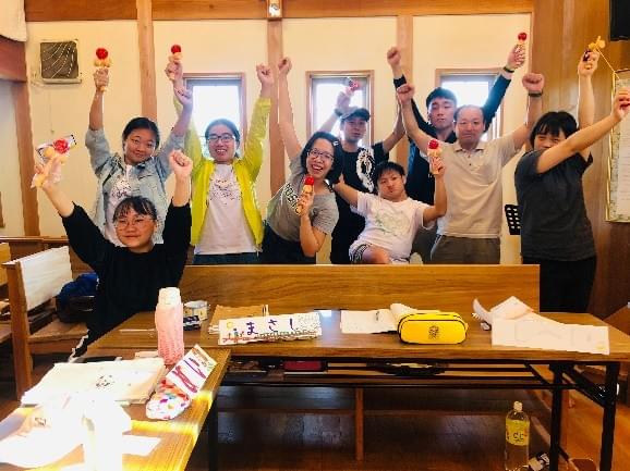 在MAKINO學院,每天都有從不同地方來的日本牧師到這裡教我們日文。(圖片來源:作者提供) 在MAKINO學院,每天都有從不同地方來的日本牧師到這裡教我們日文。(圖片來源:作者提供)