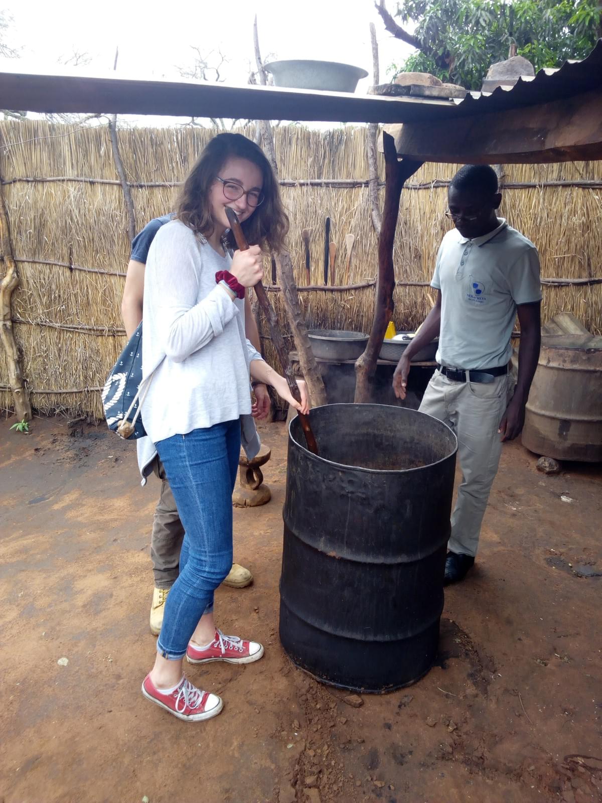 Mukuni Village, giving a hand in brewing the local beverage. Mukuni Village, giving a hand in brewing the local beverage.