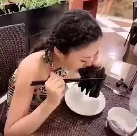 Eating bat Eating bat