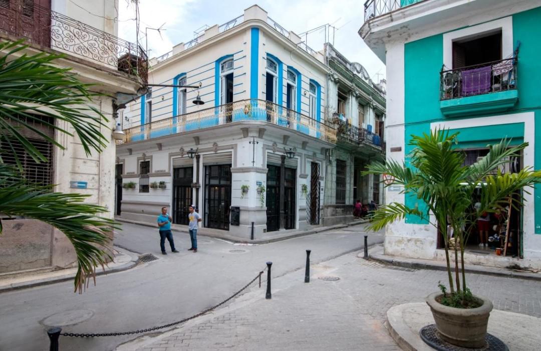 A meeting point in Old Havana. A meeting point in Old Havana.