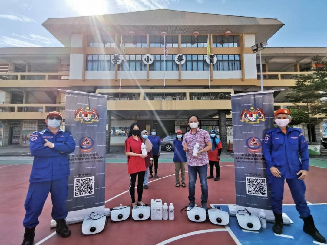 加影育华华小 加影育华华小