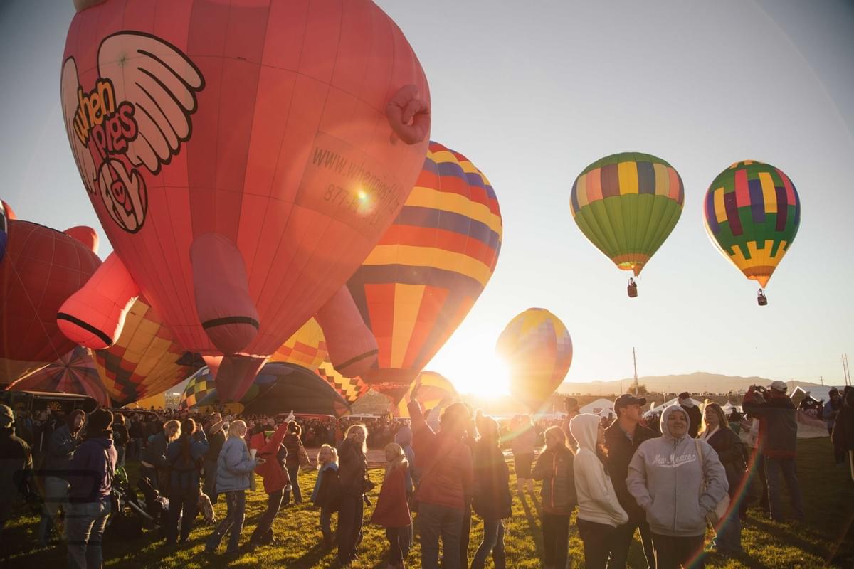 How Is A Hot Air Balloon Ride Benefiting People With Acrophobia