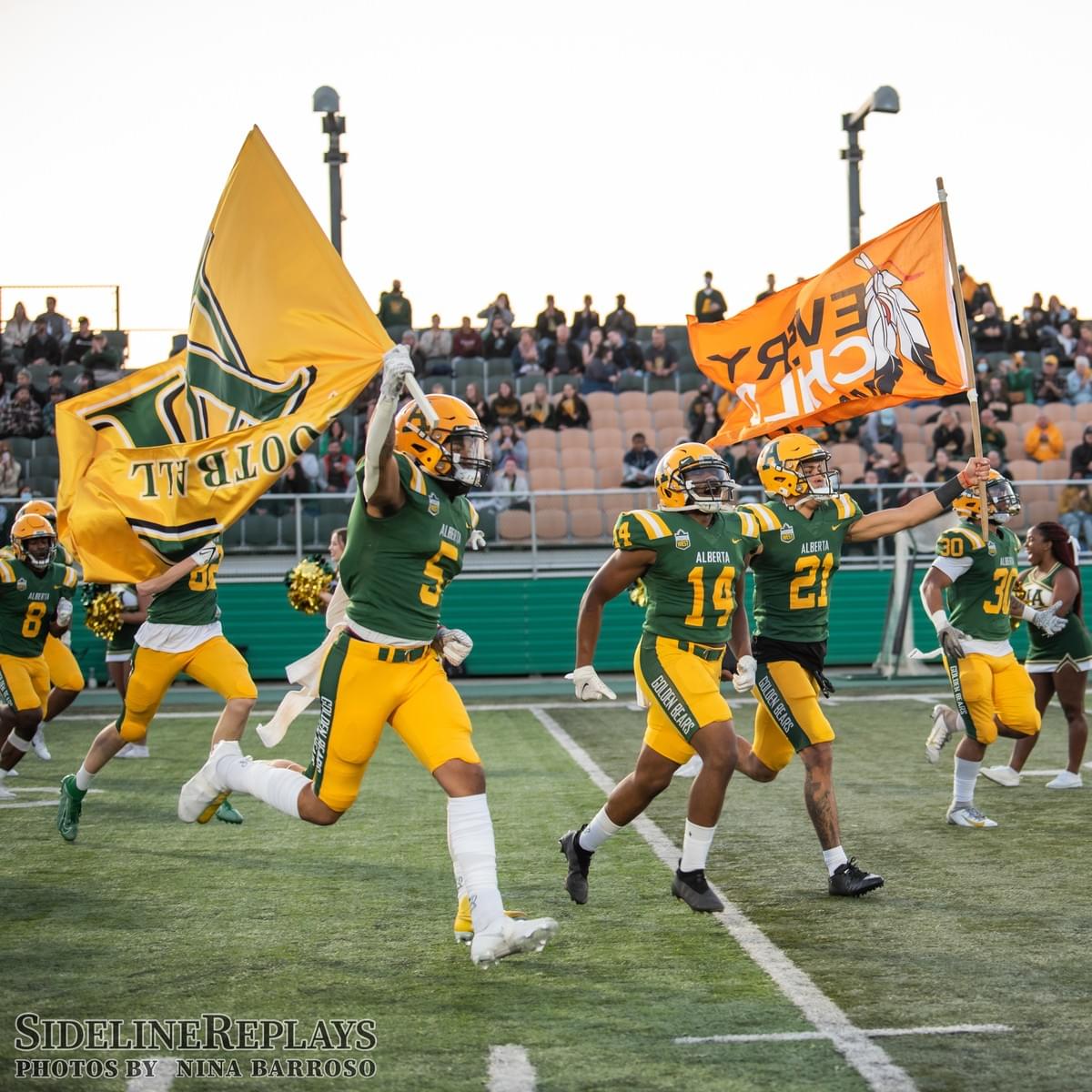 University of Alberta Golden Bears Football vs University of Manitoba Bisons october 1st, 2021 - photos by Nina Barroso for Sideline Replays University of Alberta Golden Bears Football vs University of Manitoba Bisons october 1st, 2021 - photos by Nina Barroso for Sideline Replays