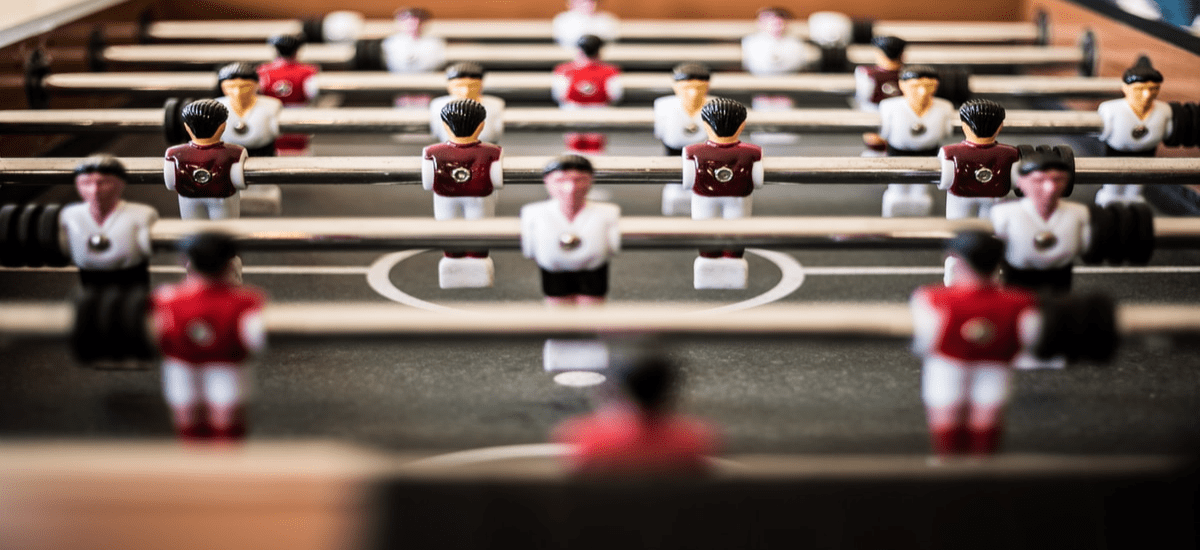 Don't the cliques in your team destroy your business morale Don't the cliques in your team destroy your business morale