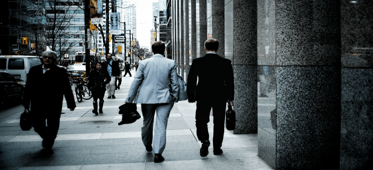 Wearing formal outfits affect how people perceive you Wearing formal outfits affect how people perceive you