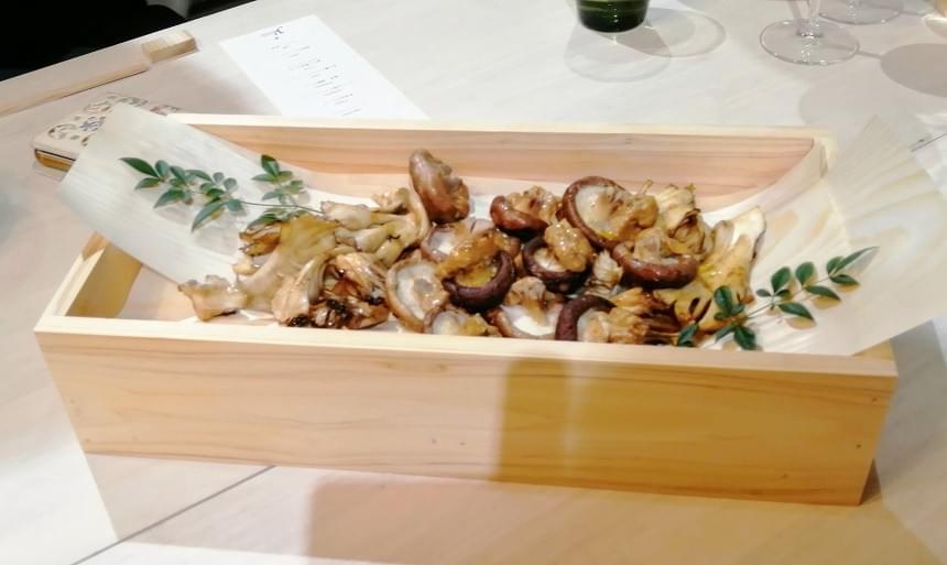 椎茸、酒粕のチーズ焼き 椎茸、酒粕のチーズ焼き