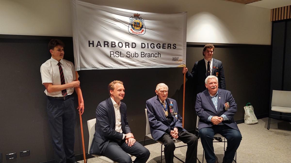pictured is James Griffin, MP for Manly, Wal Edwards OAM and Sean Rout, President of Diggers RSL sub-Branch with St Pauls catholic College students pictured is James Griffin, MP for Manly, Wal Edwards OAM and Sean Rout, President of Diggers RSL sub-Branch with St Pauls catholic College students
