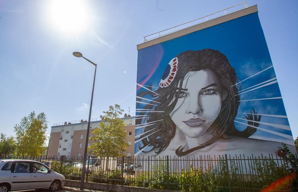 la marianne par un graffeur parisien alias Keusty la marianne par un graffeur parisien alias Keusty