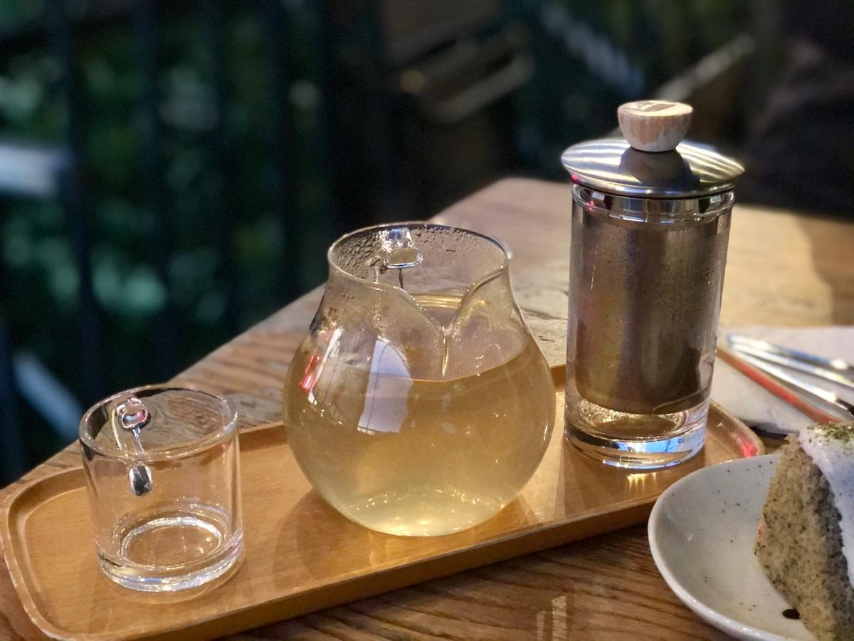 士林LiLi KoKo Coffee|社子島河堤秘境咖啡廳|蜂蜜菊花茶 士林LiLi KoKo Coffee|社子島河堤秘境咖啡廳|蜂蜜菊花茶