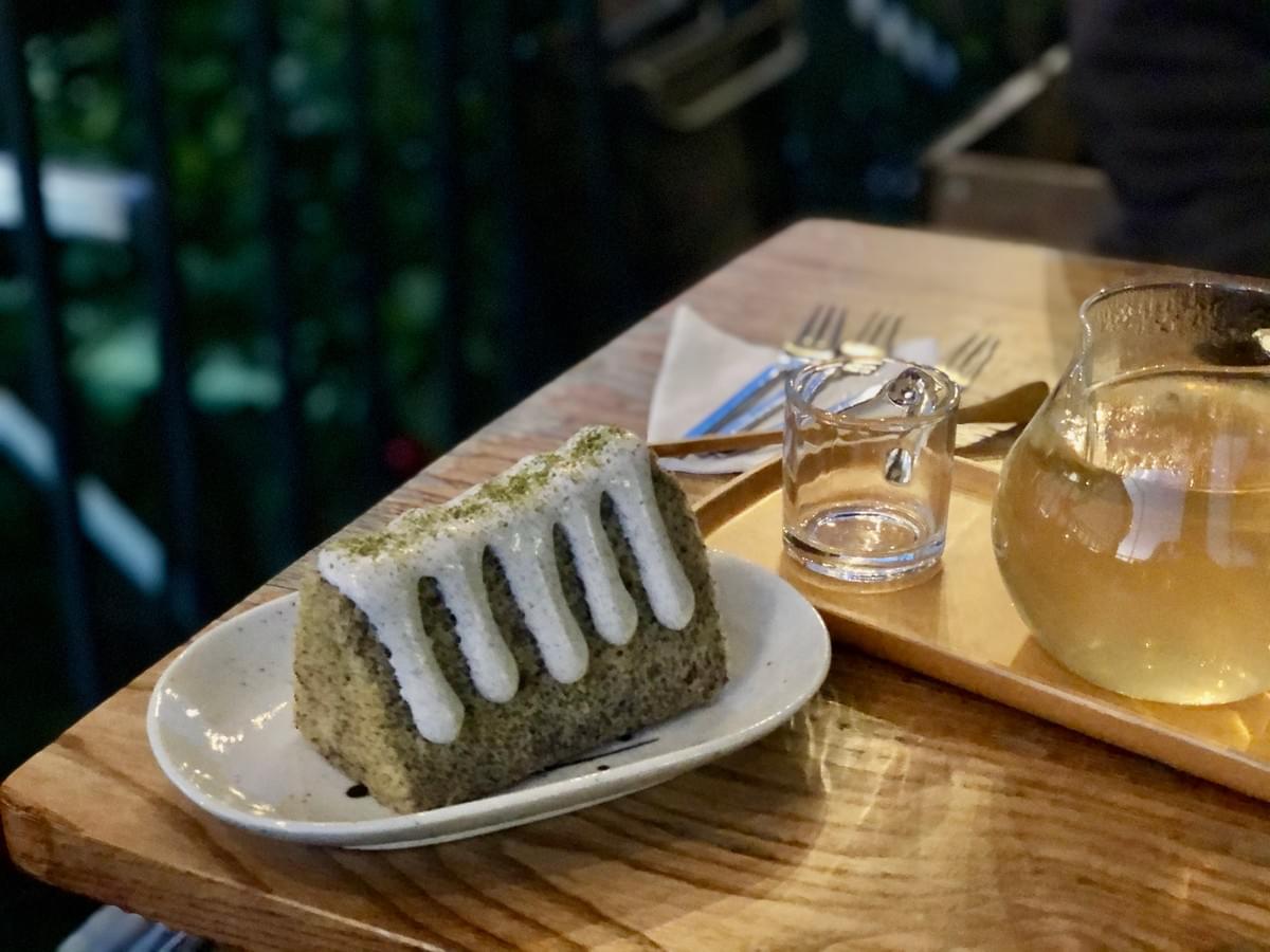 LiLi KoKo Coffee|社子島河堤秘境咖啡廳|芝麻戚風蛋糕 LiLi KoKo Coffee|社子島河堤秘境咖啡廳|芝麻戚風蛋糕
