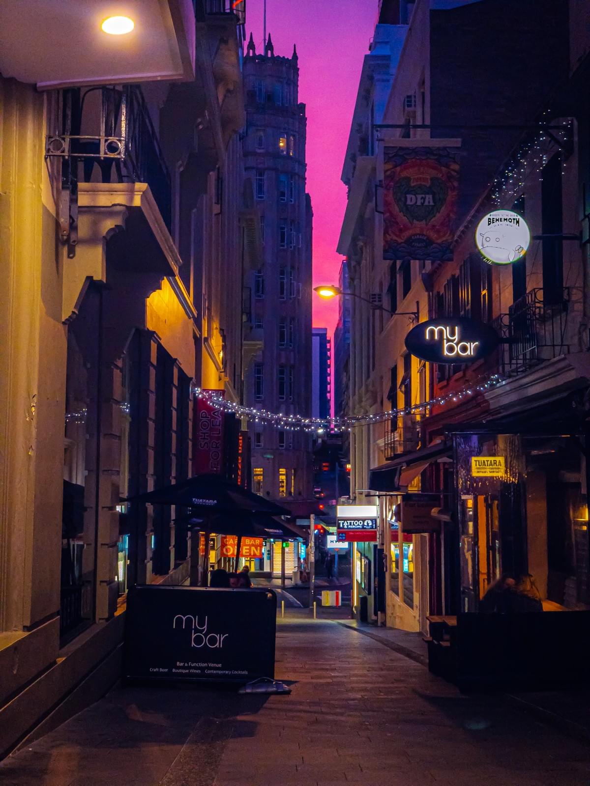 Picture of the Day: Evening Street, Auckland CBD Picture of the Day: Evening Street, Auckland CBD