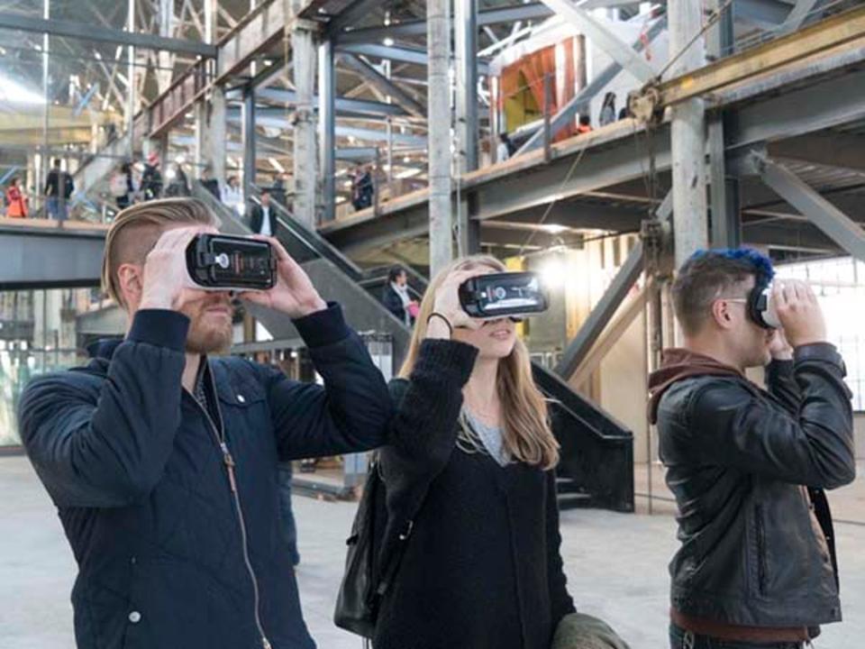 On-site mobile VR, used for visualizing the finished building. GENSLER On-site mobile VR, used for visualizing the finished building. GENSLER
