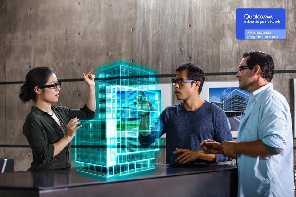 Qualcomm promotes virtual collaboration and other applications for its Snapdragon XR technology. Qualcomm Qualcomm promotes virtual collaboration and other applications for its Snapdragon XR technology. Qualcomm