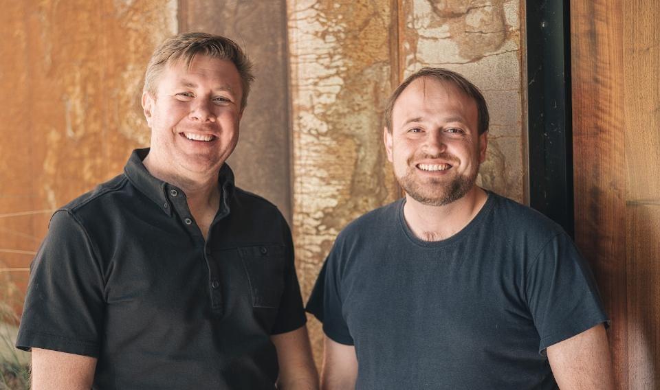 6D.ai co-founders, Matt Miesnieks (CEO) and Victor Prisacariu (Chief Scientist) 6D.ai 6D.ai co-founders, Matt Miesnieks (CEO) and Victor Prisacariu (Chief Scientist) 6D.ai