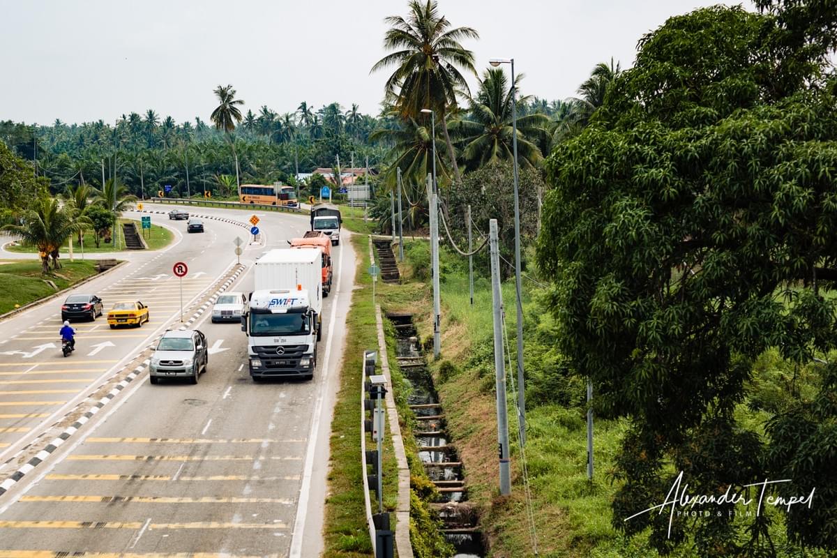 Foto- und Filmproduktion für Mercedes-Benz in Malaysia, Filmproduktion aus Hamburg Foto- und Filmproduktion für Mercedes-Benz in Malaysia, Filmproduktion aus Hamburg