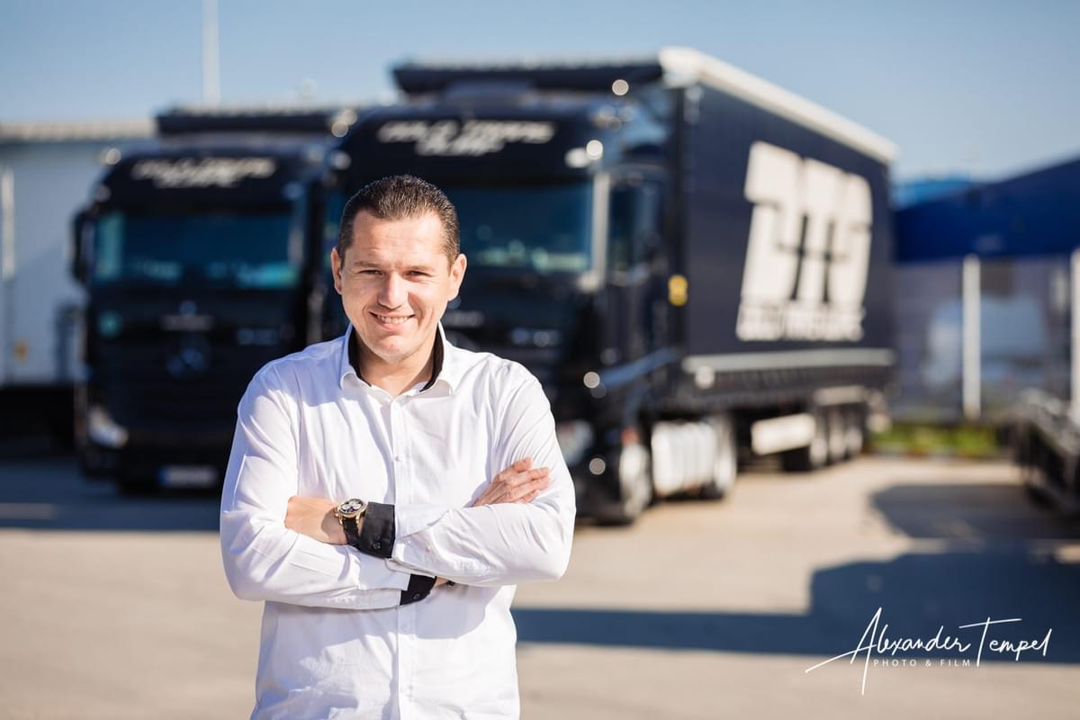 Portraitfotograf Hamburg, Businessportraits, Geschäftsportraits, Unternehmerportraits Portraitfotograf Hamburg, Businessportraits, Geschäftsportraits, Unternehmerportraits