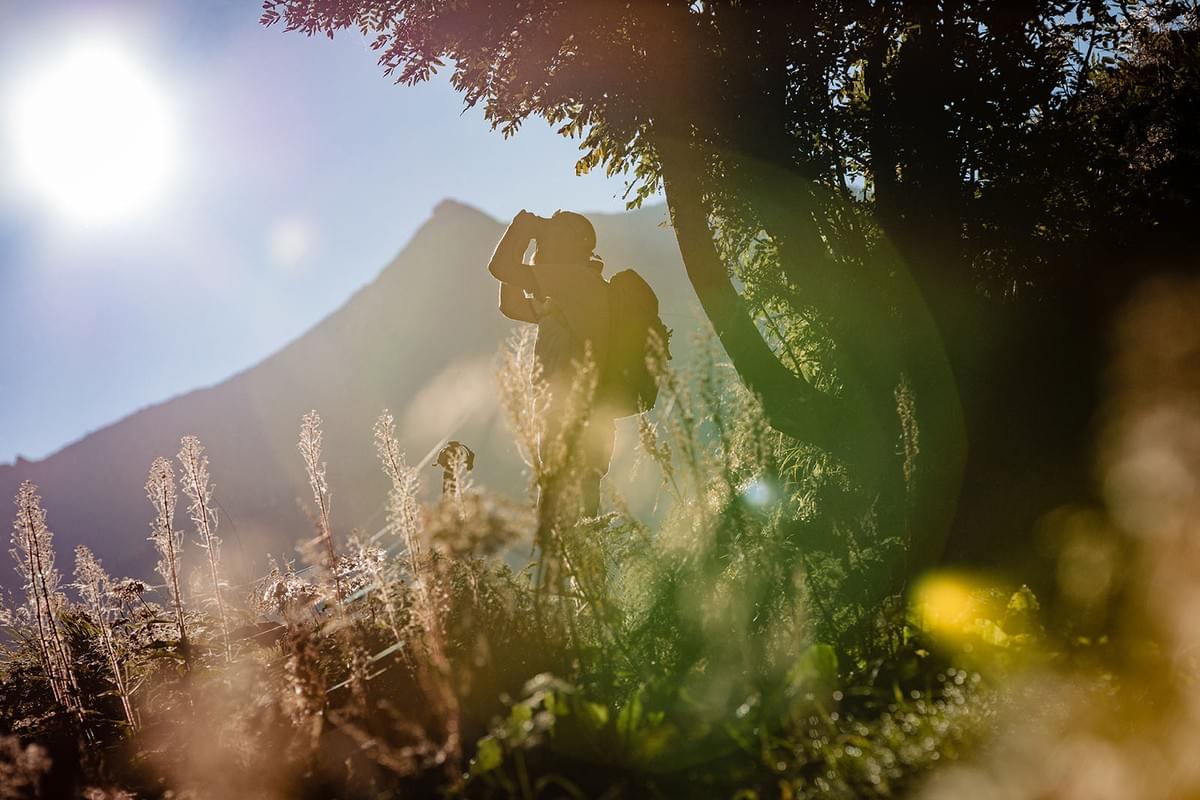 Fotograf Alexander Tempel fotografiert zufriedene Menschen in den Alpen Fotograf Alexander Tempel fotografiert zufriedene Menschen in den Alpen