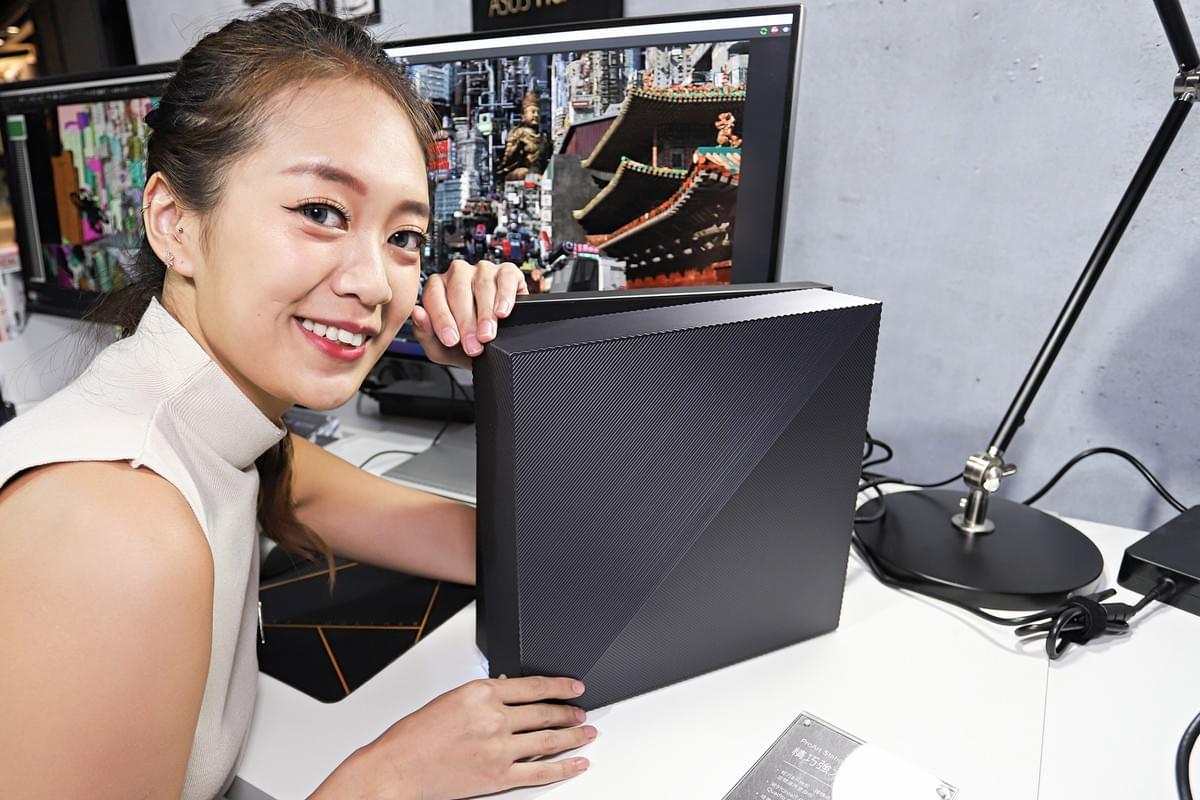 ASUS ProArt Station D940MX專為專業創作者、影音、工程市場所設計。 彭子豪/攝影 ASUS ProArt Station D940MX專為專業創作者、影音、工程市場所設計。 彭子豪/攝影