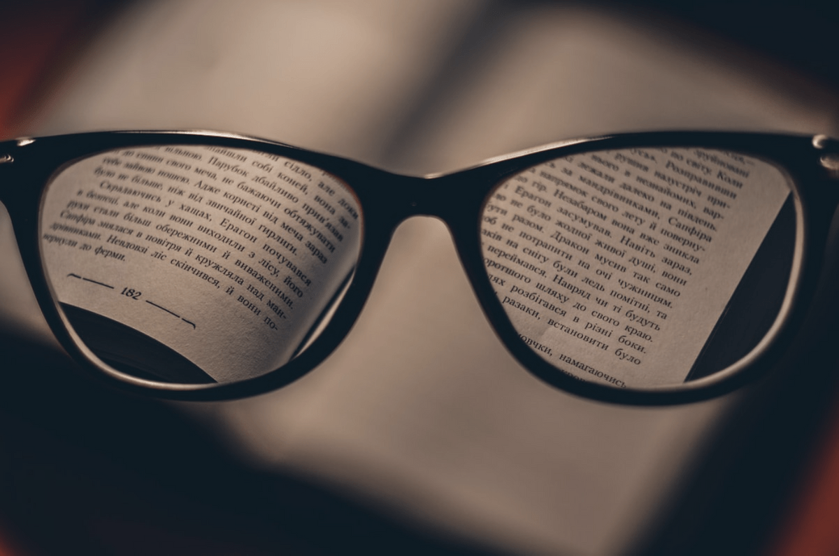 What do reading glasses and market research have in common? What do reading glasses and market research have in common?
