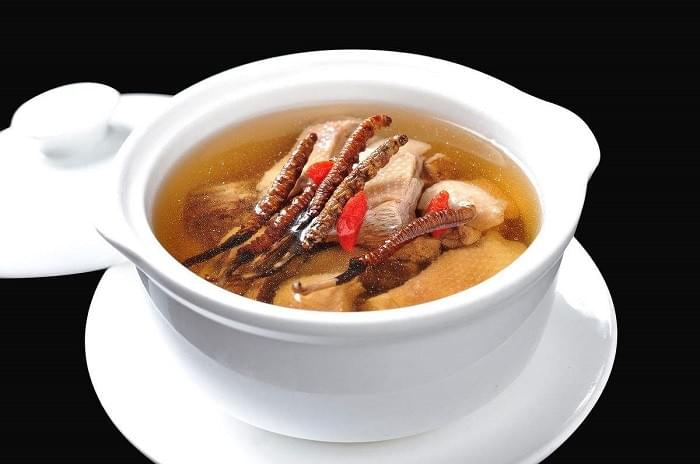 Món ăn Đông trùng hạ thảo hầm gà bổ dưỡng Món ăn Đông trùng hạ thảo hầm gà bổ dưỡng