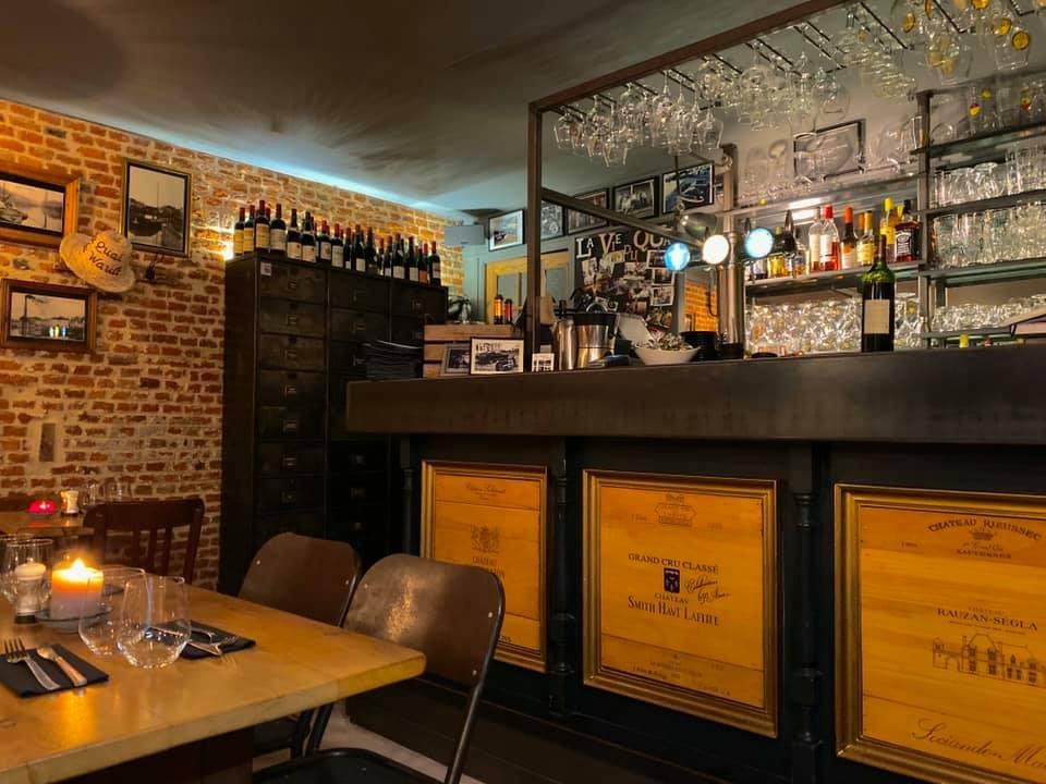 Au quai du Wault Top 10 des meilleurs bars à vin de Lille Au quai du Wault Top 10 des meilleurs bars à vin de Lille
